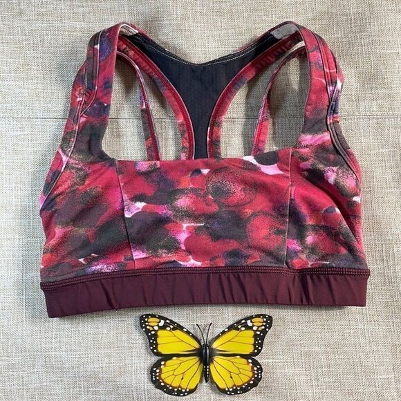 LULULEMON Splendour Bra Size 4 - Picture 2 of 9